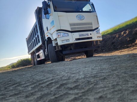 2022 FAW J6 CA3310, белый, 4300000 рублей, вид 4