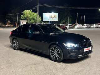 2021 BMW 3 серии 318i VII (G2x), чёрный, 3400000 рублей, вид 3