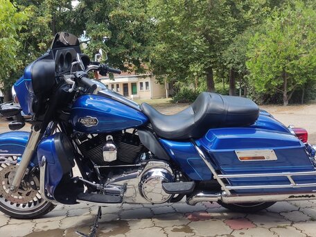 2009 Harley-Davidson Electra Glide, синий, 970000 рублей, вид 1