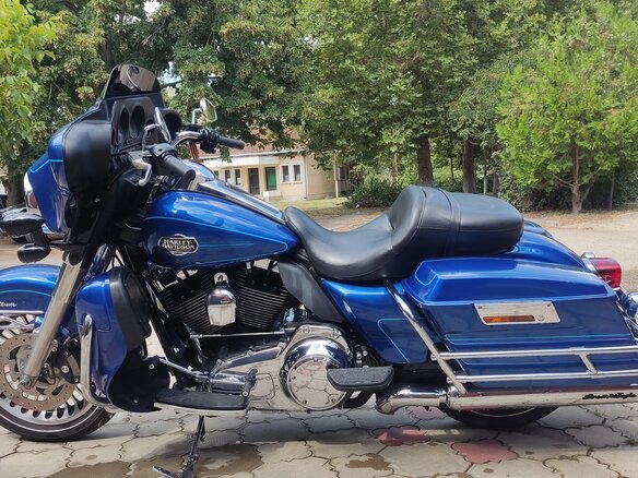 2009 Harley-Davidson Electra Glide, синий, 970000 рублей