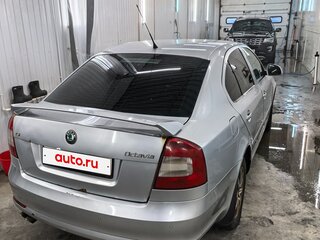 2011 Skoda Octavia II (A5) Рестайлинг, серебристый, 560000 рублей, вид 4