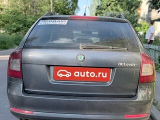 2009 Skoda Octavia II (A5) Рестайлинг, серый, 820000 рублей, вид 3