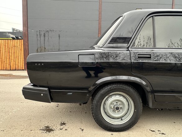 2011 Lada (ВАЗ) 2107, чёрный, 330000 рублей - вид 7