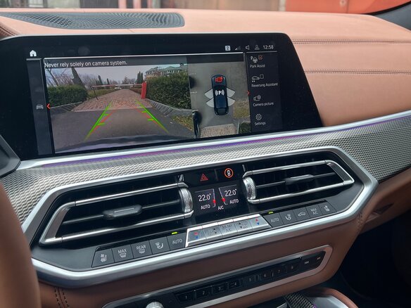2021 BMW X6 40i III (G06), серый, 7850000 рублей - вид 8