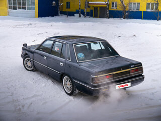 1986 Nissan Cedric VI (Y30), синий, 680000 рублей, вид 4