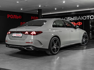 2026 Mercedes-Benz E-Класс 300 VI (W214, S214), серый, 9660000 рублей, вид 4