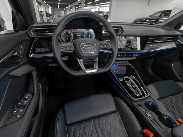 2026 Audi A3L 35 TFSI IV (8Y) Рестайлинг, зелёный, 4115000 рублей - вид 9