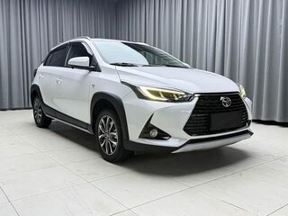2022 Toyota Yaris L XP150 Рестайлинг, белый, 1005000 рублей, вид 3