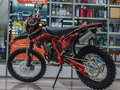 2026 BSE Z10, красный, 206400 рублей - вид 1