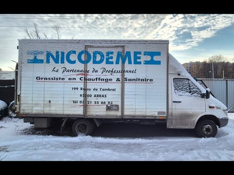 2001 Mercedes-Benz Sprinter, белый, 1200000 рублей, вид 4