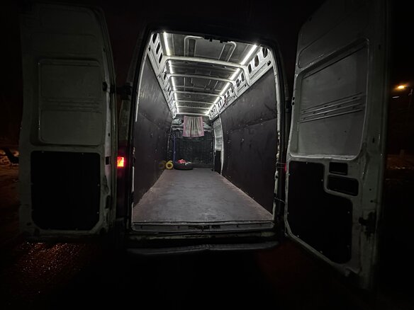 2008 Iveco Daily, белый, 680000 рублей - вид 14