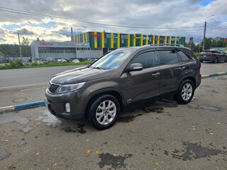 2013 Kia Sorento II Рестайлинг, коричневый, 1700000 рублей, вид 3