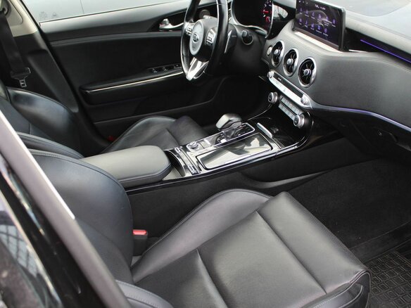 2021 Kia Stinger I, чёрный, 2650000 рублей - вид 28