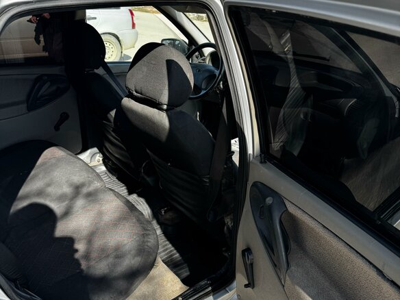 2009 Lada (ВАЗ) Kalina I, серебристый, 225000 рублей - вид 8