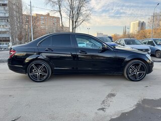 2007 Mercedes-Benz C-Класс 220 III (W204), чёрный, 1100000 рублей, вид 4