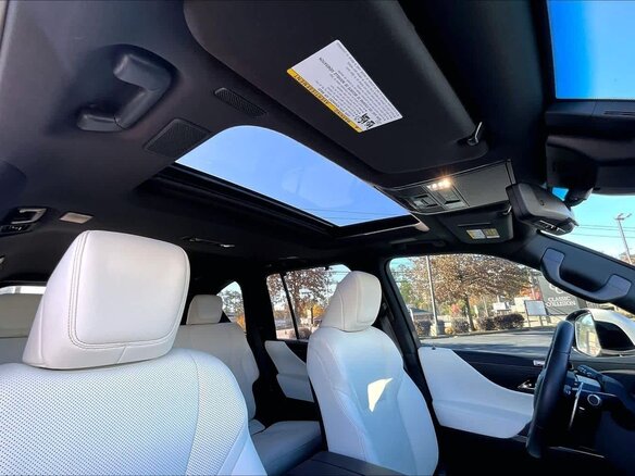 2026 Lexus LX 600 IV, белый, 17403296 рублей - вид 9