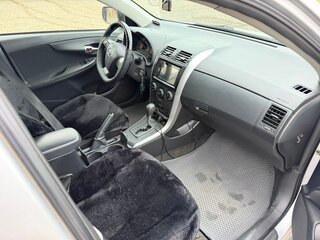 2012 Toyota Corolla X (E140, E150) Рестайлинг, серебристый, 995000 рублей, вид 5