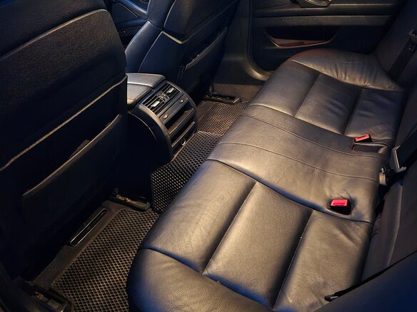 2011 BMW 5 серии 528i VI (F10/F11/F07), серый - вид 13