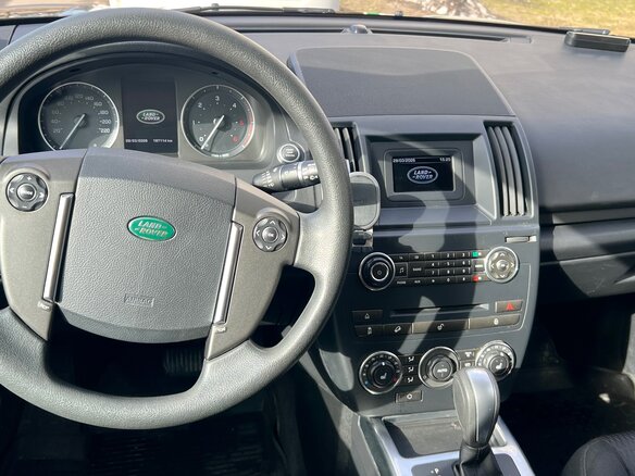 2014 Land Rover Freelander II Рестайлинг 2, чёрный - вид 12