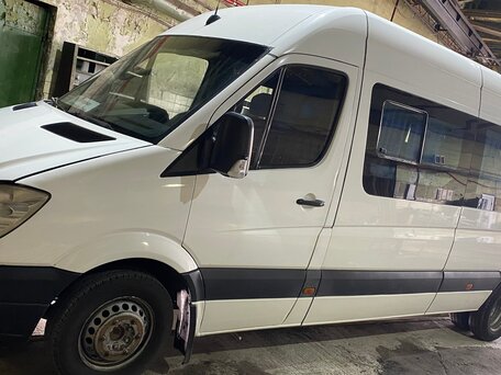 2011 Mercedes-Benz Sprinter, белый, 1600000 рублей, вид 3
