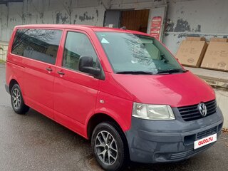 2009 Volkswagen Caravelle SWB T5, красный, 1800000 рублей, вид 2