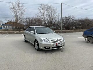 2005 Toyota Avensis II, серебристый, 560000 рублей, вид 1