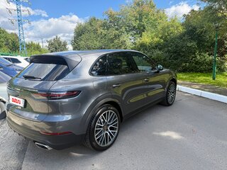 2019 Porsche Cayenne III, серый, 6350000 рублей, вид 3