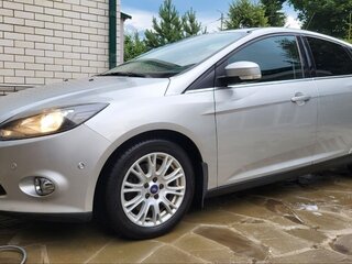 2012 Ford Focus III, серебристый, 850000 рублей, вид 3