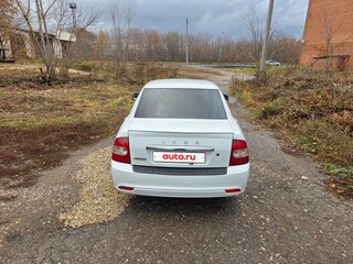 2017 Lada (ВАЗ) Priora I Рестайлинг, белый, 325000 рублей, вид 4