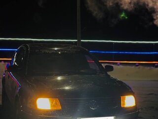 1997 Volkswagen Passat B5, красный, 200000 рублей, вид 1