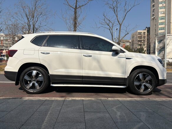 2022 Volkswagen Tharu I, белый, 1949000 рублей - вид 4