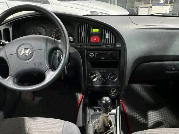2004 Hyundai Elantra III (XD2) Рестайлинг, красный, 320000 рублей - вид 7