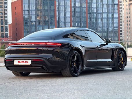 2020 Porsche Taycan Turbo S I, чёрный, 11350000 рублей, вид 2
