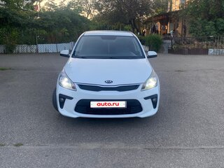 2018 Kia Rio IV, белый, 930000 рублей, вид 2