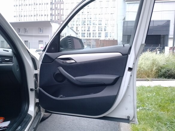 2013 BMW X1 20i I (E84) Рестайлинг, белый, 1100000 рублей - вид 5