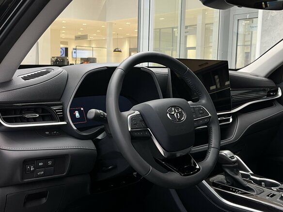 2026 Toyota Highlander IV (XU70), белый, 5499000 рублей - вид 32