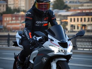 2021 Kawasaki ZX-6 Ninja, белый, 1120000 рублей, вид 1
