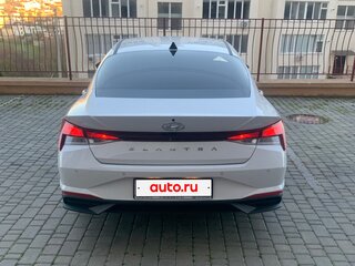 2021 Hyundai Elantra VII (CN7), белый, 2200000 рублей, вид 3