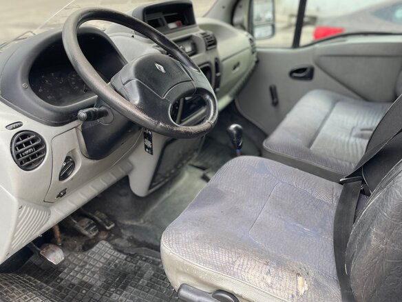 2001 Renault Master, белый, 580000 рублей - вид 11