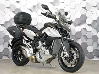 MV Agusta Stradale 800