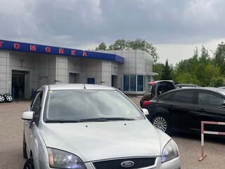 2008 Ford Focus II, серебристый, 530000 рублей, вид 3