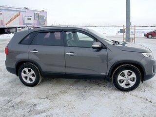 2016 Kia Sorento II Рестайлинг, серый, 1999000 рублей, вид 4