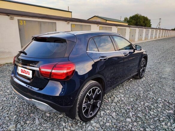 2017 Mercedes-Benz GLA 250 I (X156) Рестайлинг, синий, 2670000 рублей - вид 2