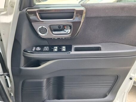 2019 Honda N-BOX II, белый, 1130000 рублей, вид 5