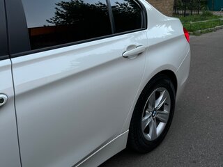 2015 BMW 3 серии 318i VI (F3x) Рестайлинг, белый, 1520000 рублей, вид 4