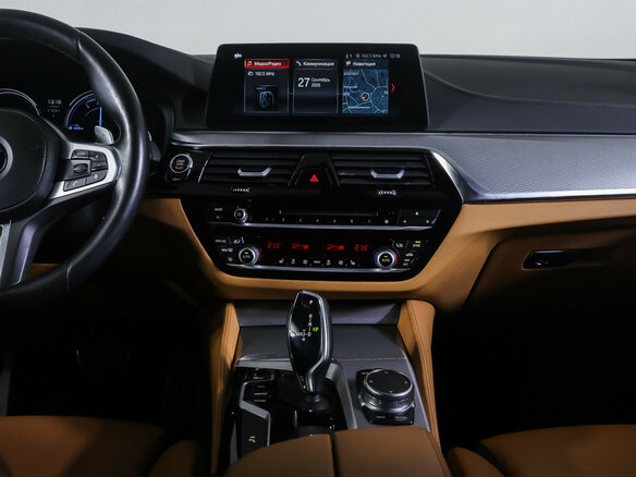 2018 BMW 5 серии 530i xDrive VII (G30/G31/G38), чёрный - вид 12