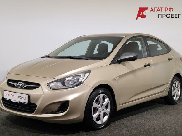 2013 Hyundai Solaris I, бежевый