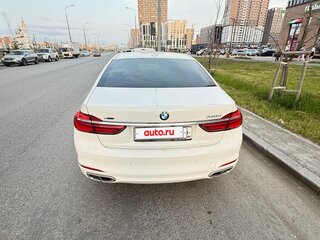 2016 BMW 7 серии 740d xDrive VI (G11/G12), белый, 4500000 рублей, вид 5