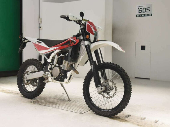 2014 Husqvarna TE 250, белый, 530000 рублей - вид 1