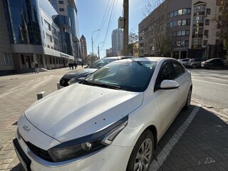2022 Kia Cerato IV Рестайлинг, белый, 2490000 рублей, вид 3